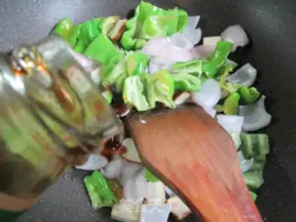 Make Scrambled onions step 6