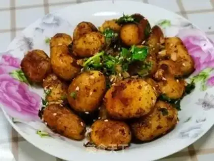 Make Spicy little potatoes step 9