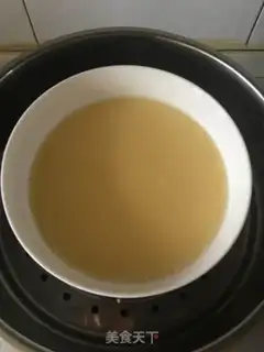 Make Shrimp ham steaming eggs step 3