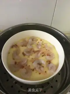 Make Shrimp ham steaming eggs step 5