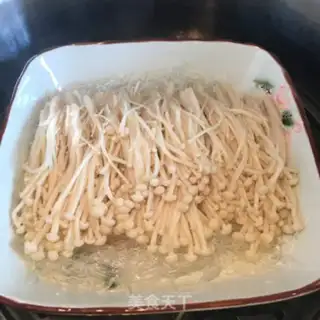 Make Garlic fans steamed golden needle mushrooms step 3