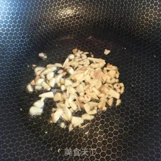 Make Garlic fans steamed golden needle mushrooms step 5