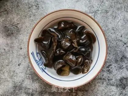 Make Onion mollusks step 3