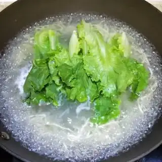 Make Plum noodles step 4