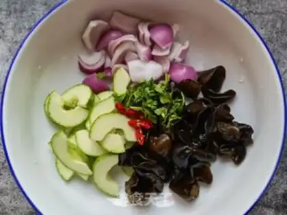 Make Onion mollusks step 7