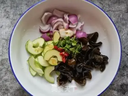 Make Onion mollusks step 8