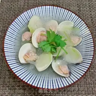 Make Wintermelon rollers, white soup step 10