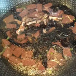 Make Duck blood fan soup step 9