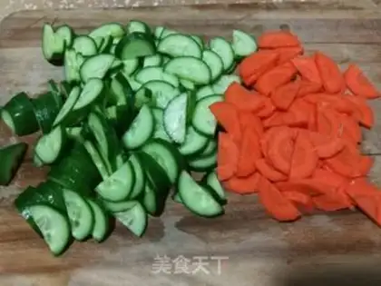 Make Sour pickles step 1