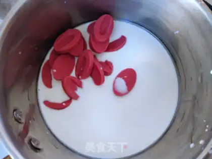 Make Strawberry chocolate ice cream step 4