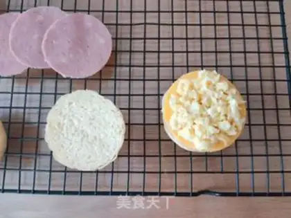Make Mini football burger step 17