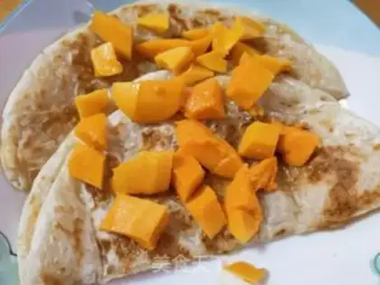 Make Mango yogurt cheesecake step 3