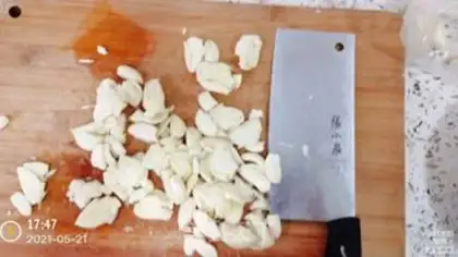 Make Garlic lobster step 0