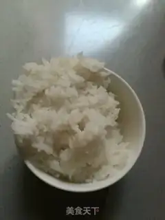 Make Eggs on the onions step 2