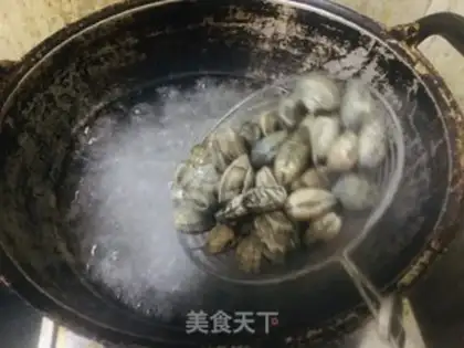 Make The white flower clams step 1