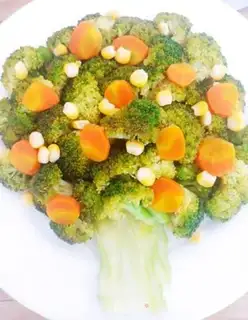 Make Garlic broccoli step 10
