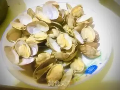Make The white flower clams step 3