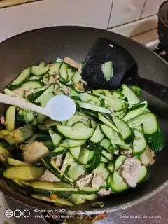 Make Meatloaf cucumber step 4