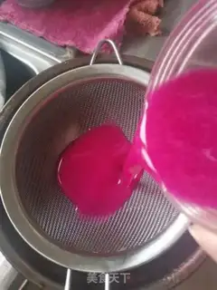 Make Flamingo pudding step 2