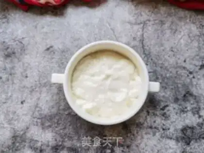 Make Sour cream with fruit step 4