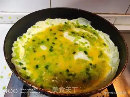 Make Garlic eggs step 3