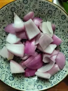 Make Onion fried intestines step 2