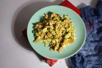 Make Garlic eggs step 5