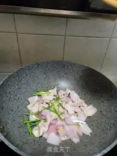 Make Onion fried intestines step 6
