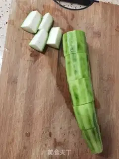 Make Meat melon step 1