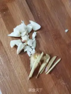 Make Shrimp fried broccoli step 2