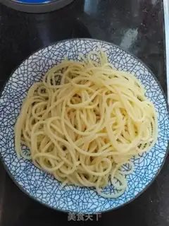 Make Spaghetti with mushroom sauce step 7