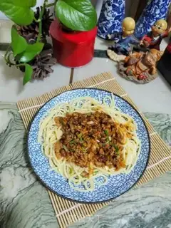 Make Spaghetti with mushroom sauce step 9