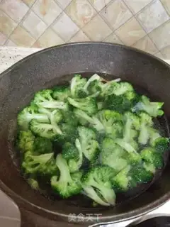 Make Shrimp fried broccoli step 6