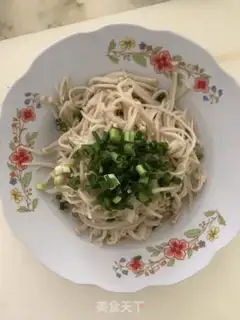 Make Onion flowers with golden needles and mushrooms step 3