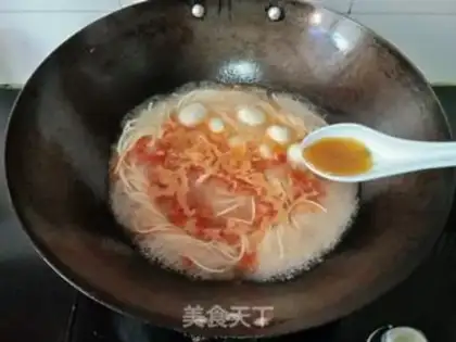 Make Tomato fish noodles step 5