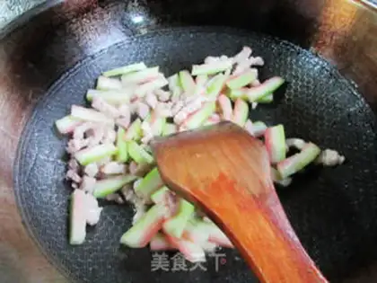 Make Five flowers for watermelon step 5
