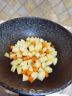 Make Spicy potato pellets step 6