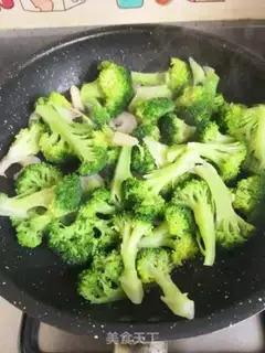 Make Shrimp broccoli step 6