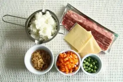 Make A sip of cheese and bacon step 0