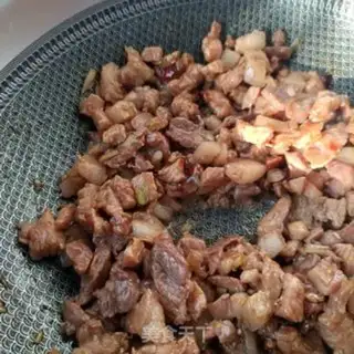 Make Fork meat buns step 16