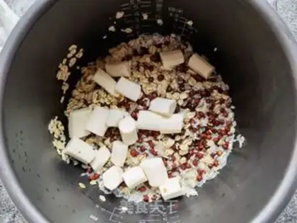 Make Red bean oatmeal porridge step 4