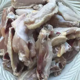 Make Beer and chicken wings step 1