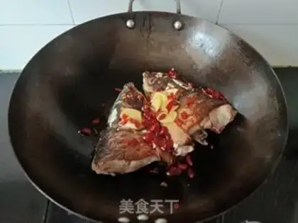 Make Fish head step 3