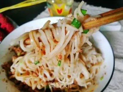 Make Egg sauce noodles step 7