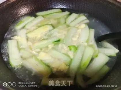 Make Egg melon soup step 3