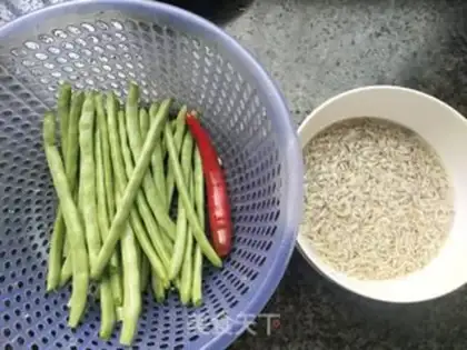 Make Silverfish drys the beans step 0