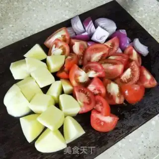 Make Tomato potato stew step 2
