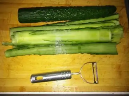 Make Chelsea cucumber step 1