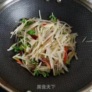 Make Spicy potatoes step 11