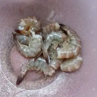 Make Shrimpball soup step 3